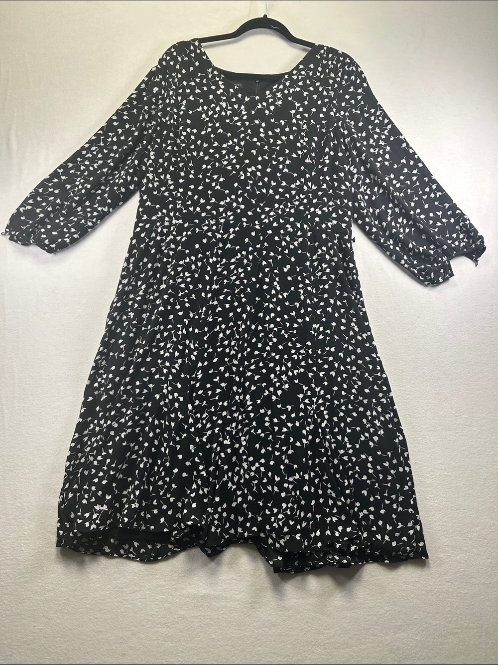 Talbots Black and White Floral-Print Long Sleeve Dress